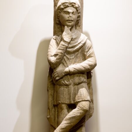 Statua di Attis in calcare